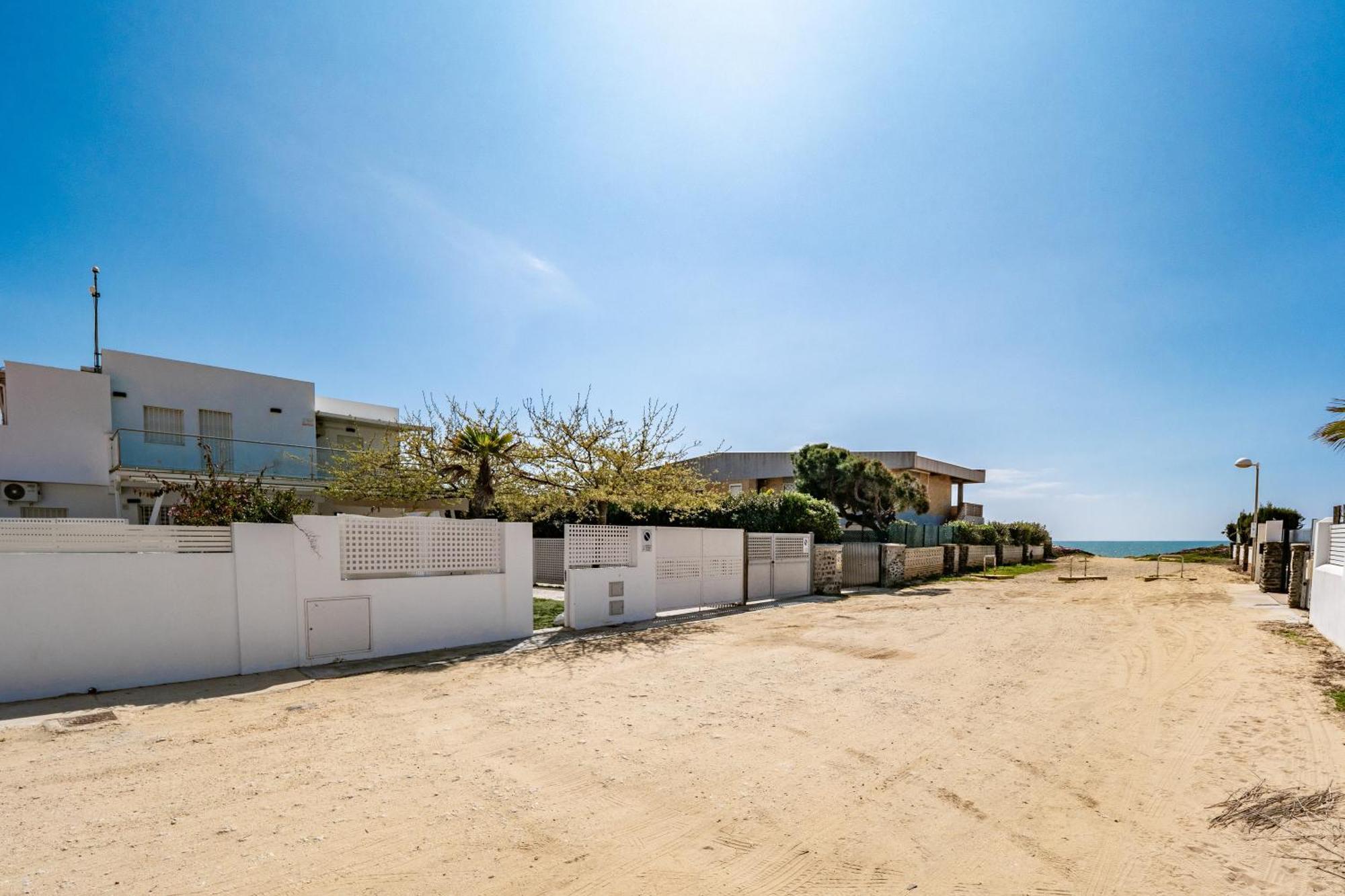 Precioso Chalet A Pie De Playa Punta Umbría Kültér fotó